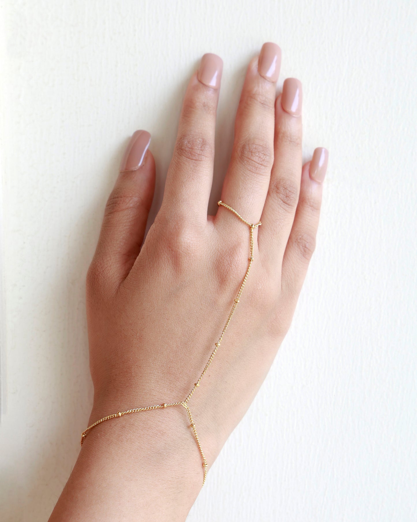 Glint Handchain