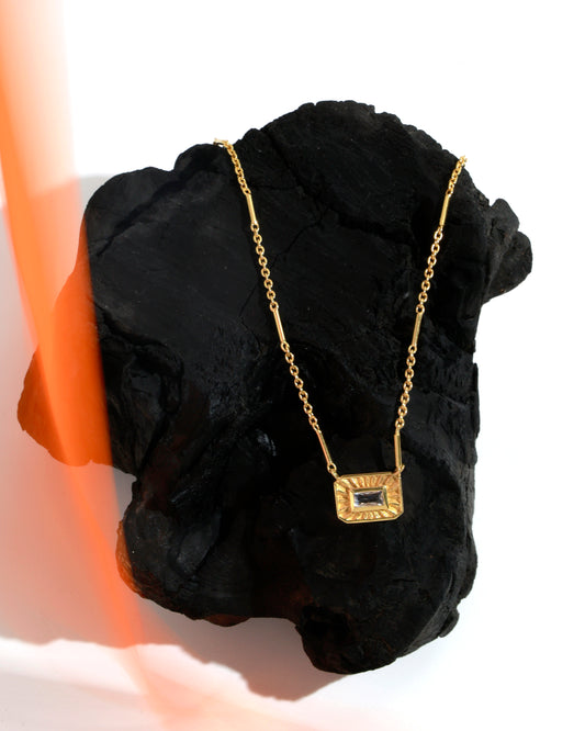Flare Necklace
