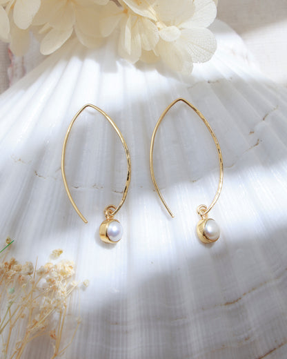 Dewdrop Earrings